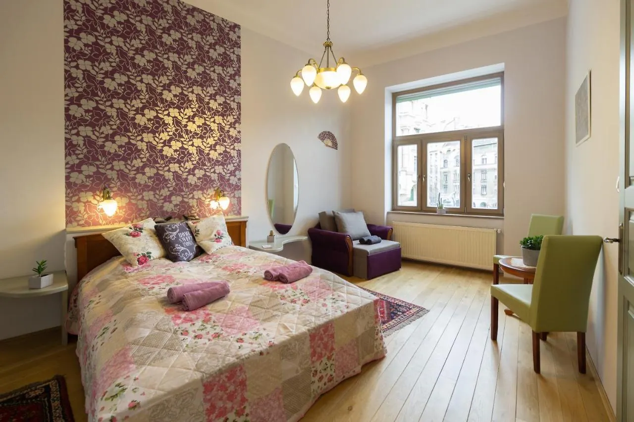 Jewel In Buda Apartment ブダペスト 0*,